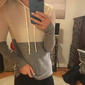 100% cashmere sweater hoody